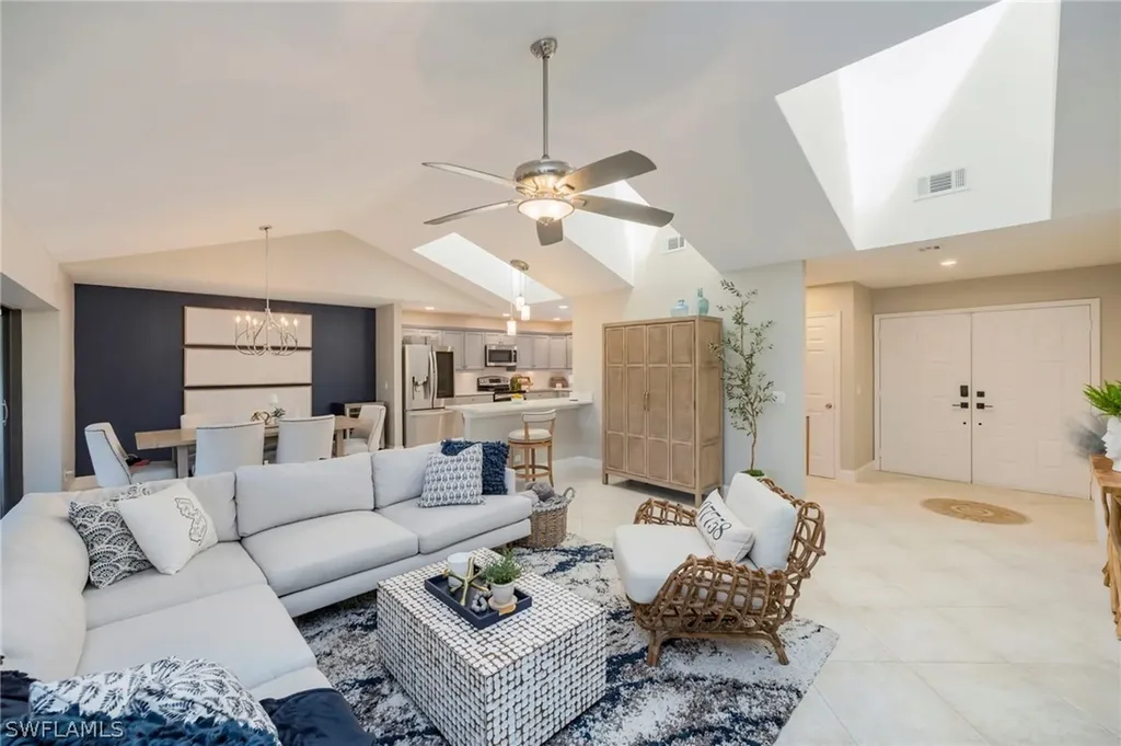 752 Eagle Creek Drive Naples FL 34113