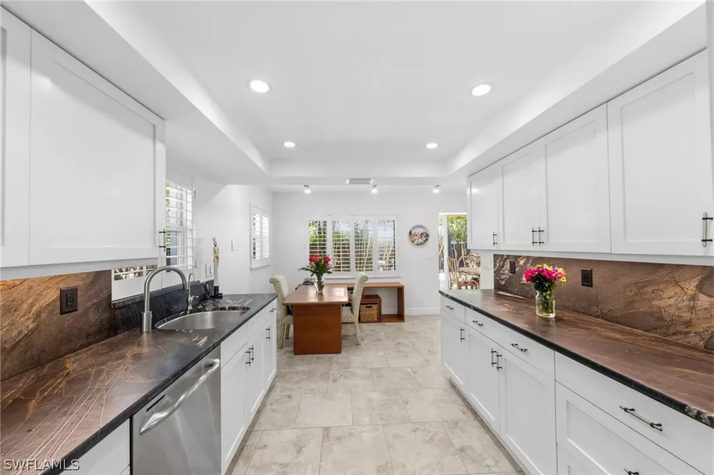4772 West Boulevard Naples FL 34103