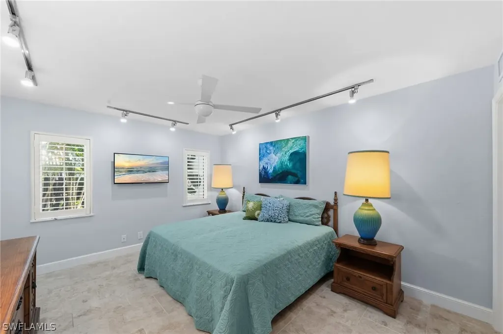 4772 West Boulevard Naples FL 34103
