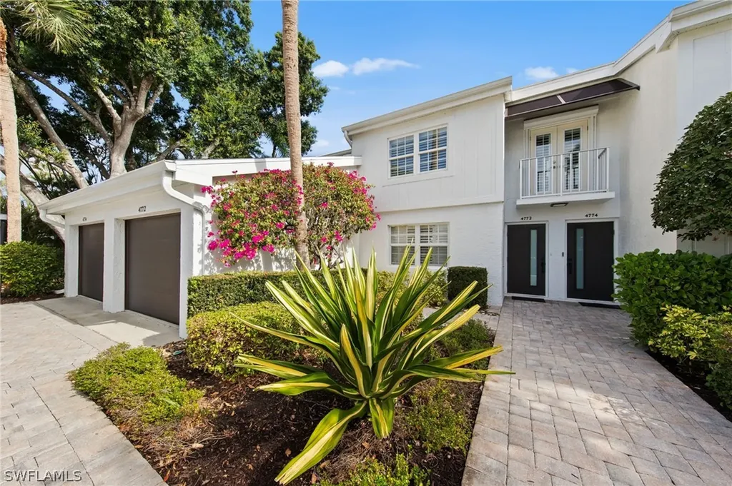 4772 West Boulevard Naples FL 34103