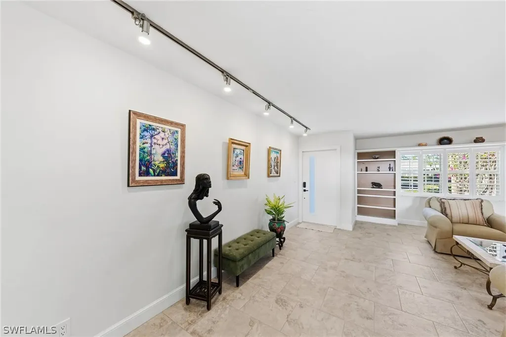4772 West Boulevard Naples FL 34103