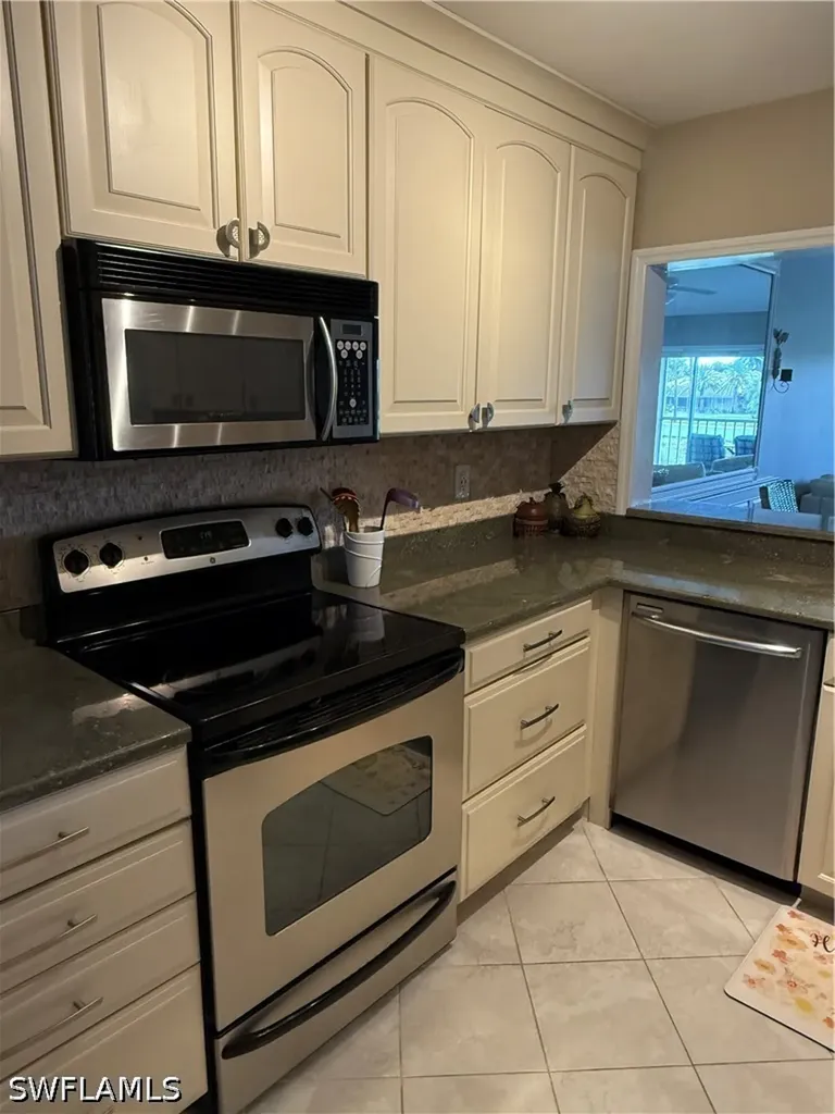 760 Augusta Boulevard Naples FL 34113