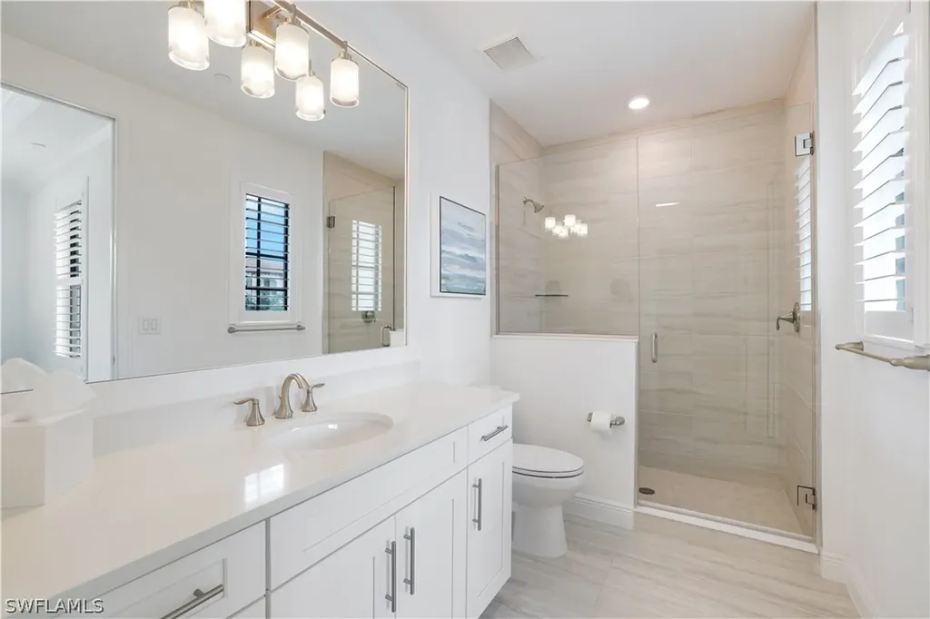 16371 Viansa Way Naples FL 34110