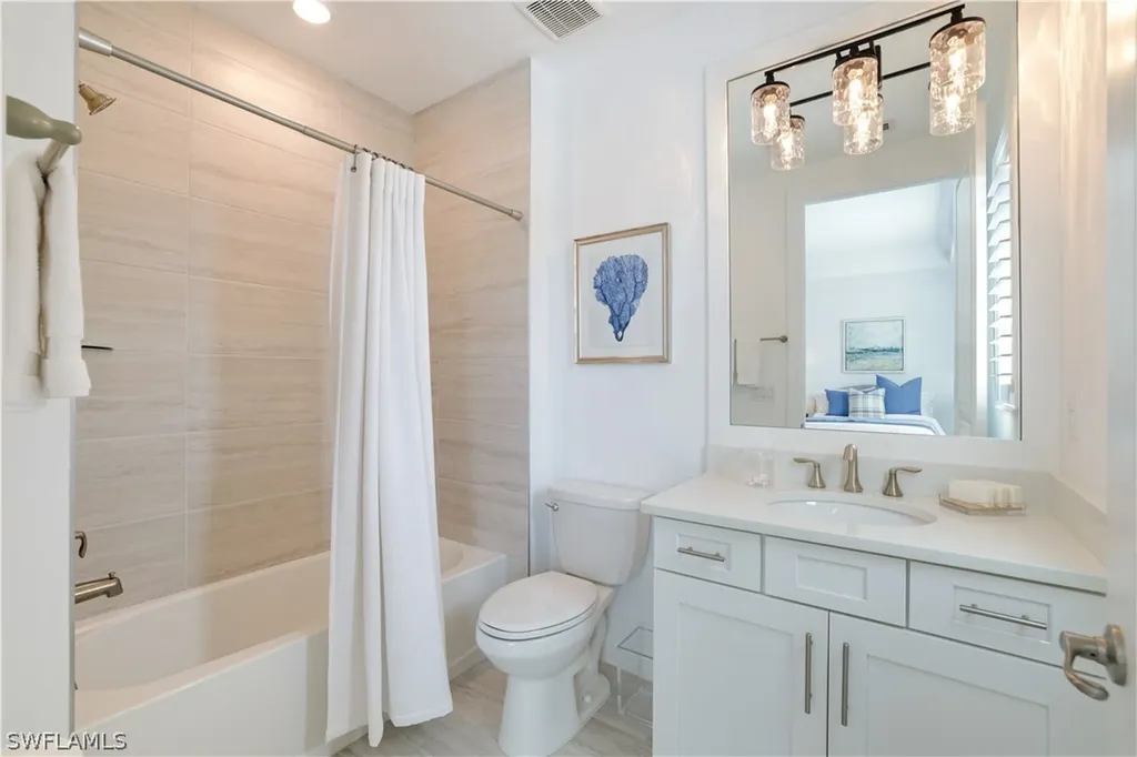 16371 Viansa Way Naples FL 34110
