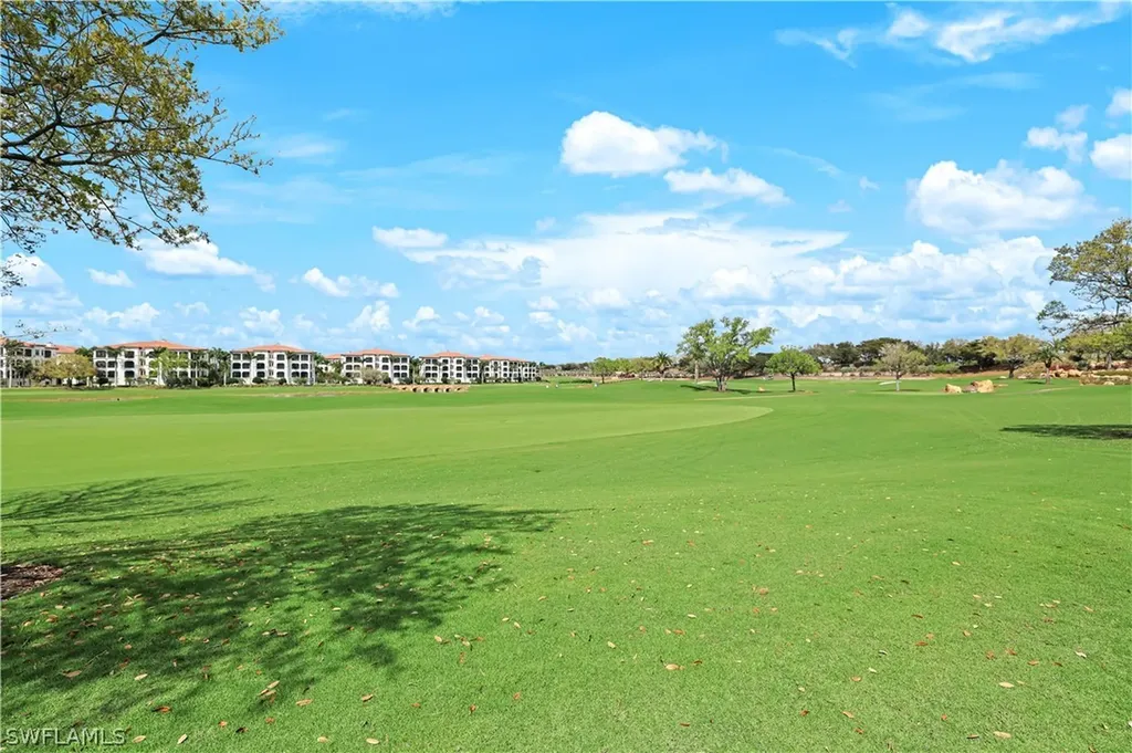 16371 Viansa Way Naples FL 34110