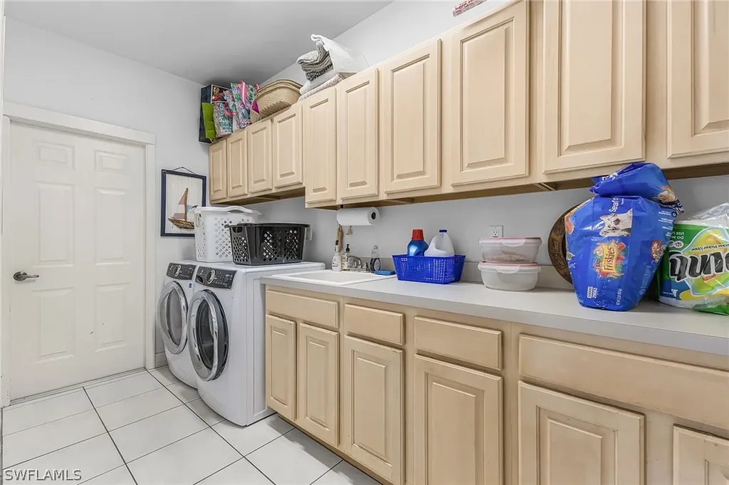 2031 Teagarden Lane Naples FL 34110