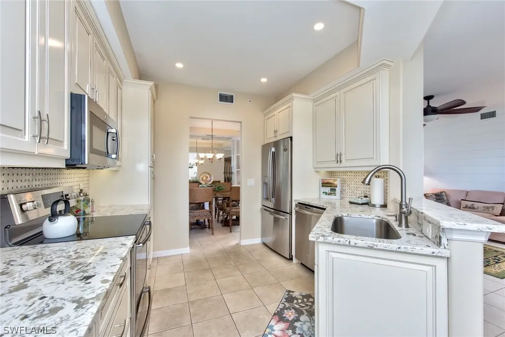 2190 Arielle Drive Naples FL 34109