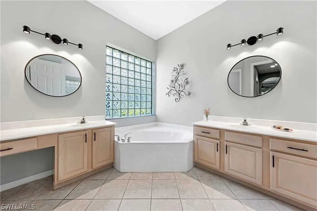 349 Harvard Lane Naples FL 34104