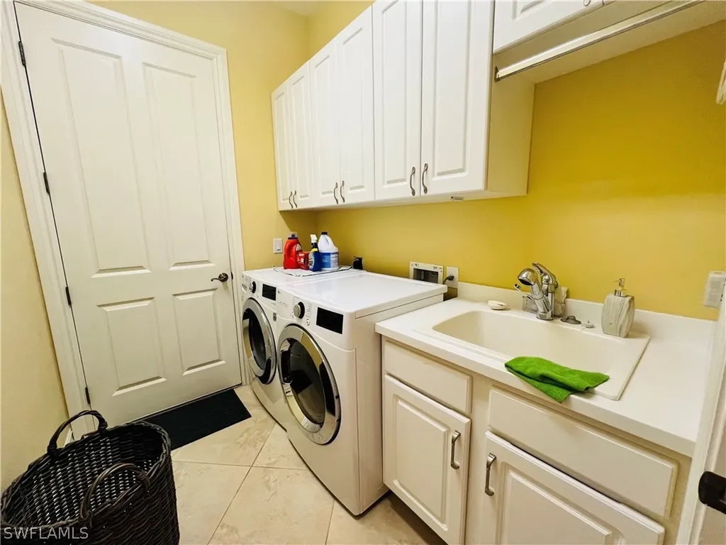 15903 Secoya Reserve Circle Naples FL 34110