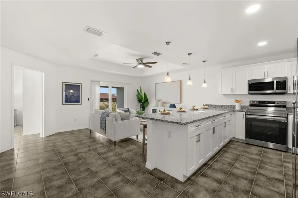 2400/2402 Martin Avenue Lehigh Acres FL 33973