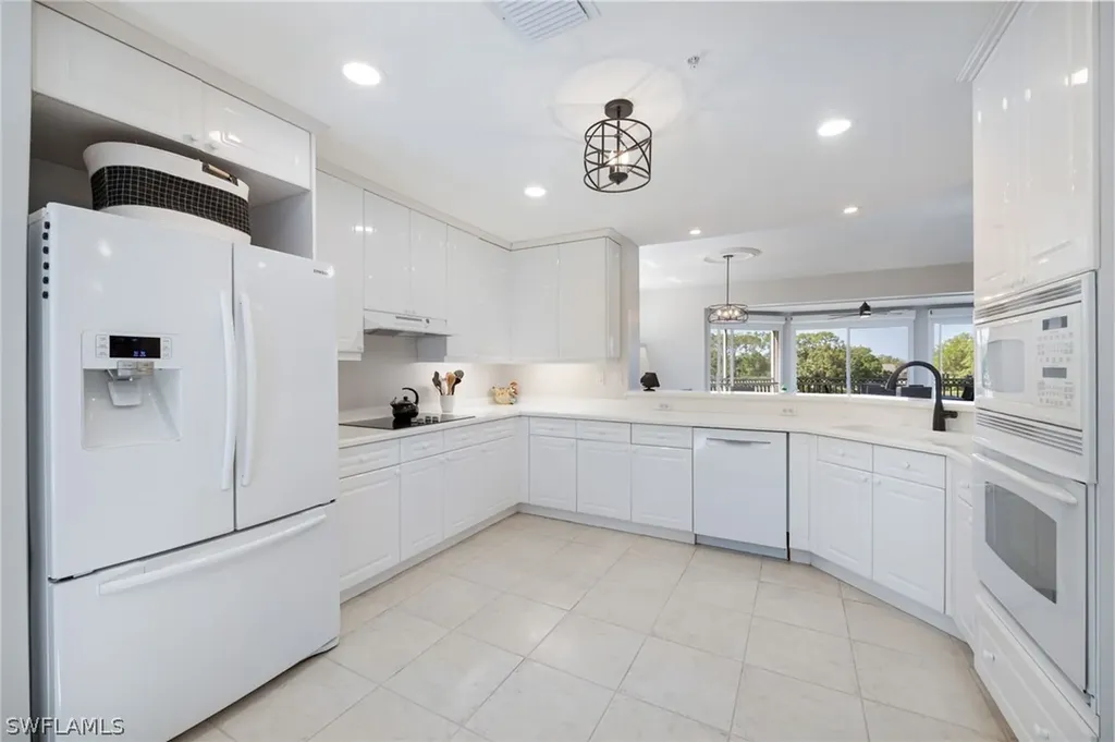 740 Waterford Drive Naples FL 34113