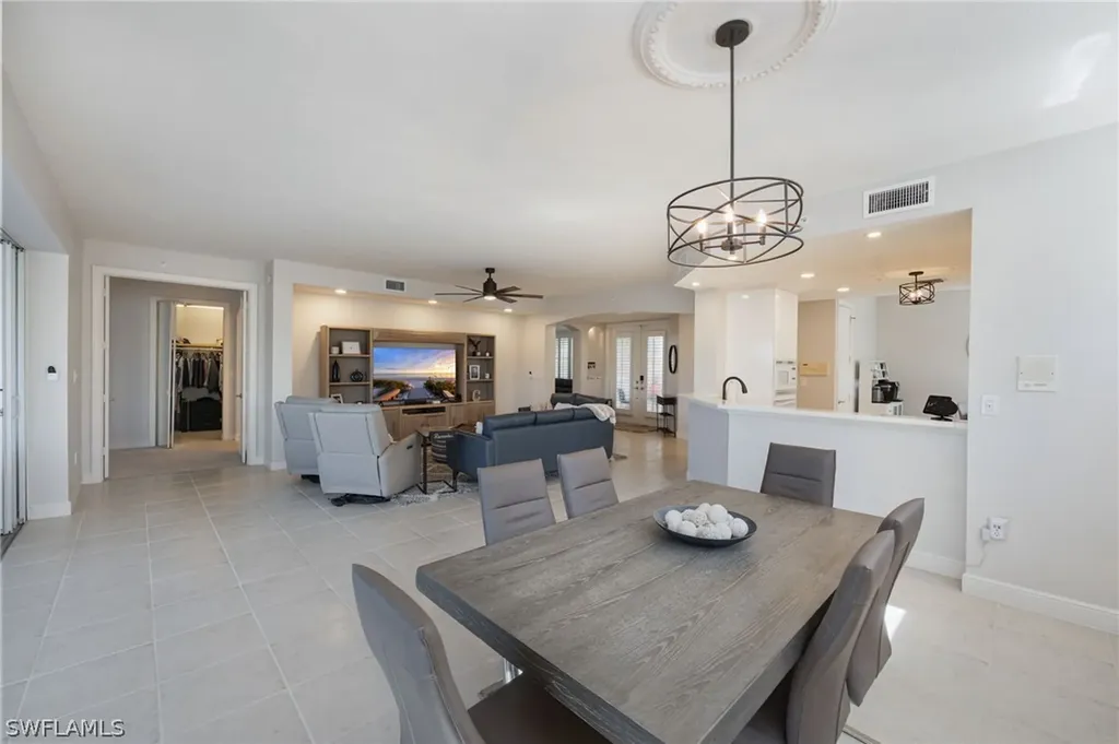 740 Waterford Drive Naples FL 34113