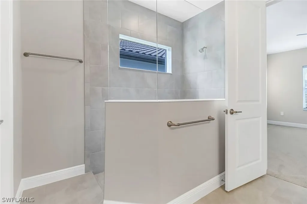 4652 Centaurus Circle Naples FL 34120