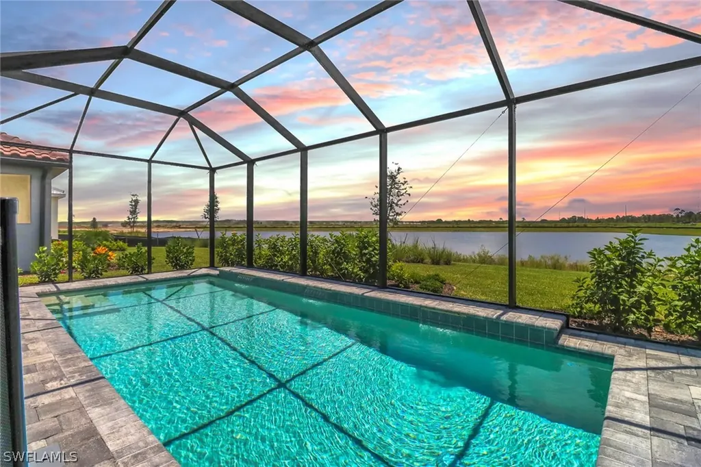 4652 Centaurus Circle Naples FL 34120