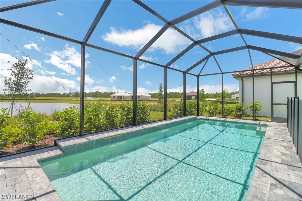 4652 Centaurus Circle Naples FL 34120