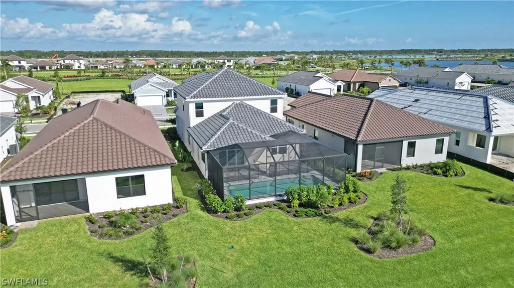 4652 Centaurus Circle Naples FL 34120