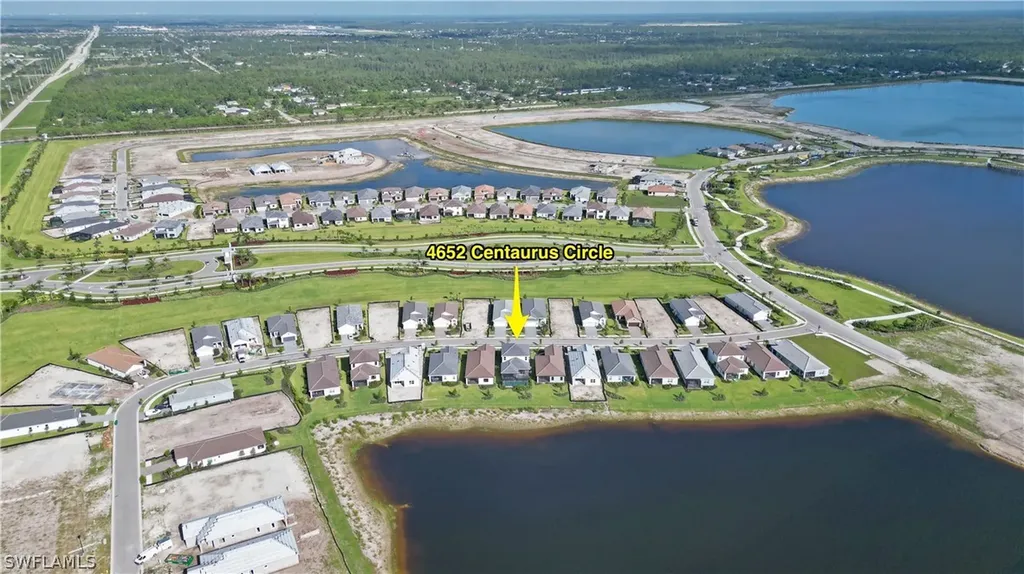 4652 Centaurus Circle Naples FL 34120