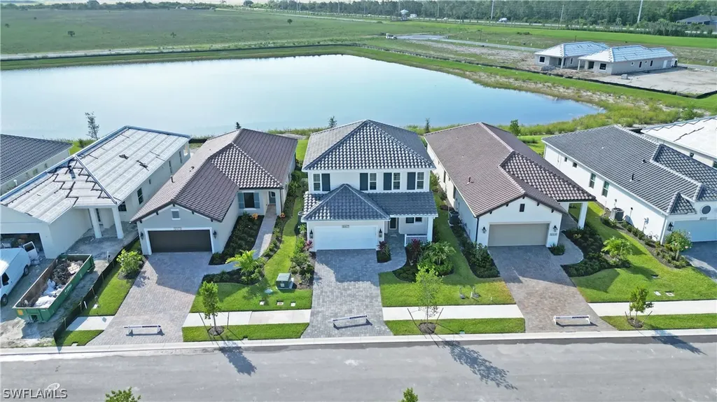 4652 Centaurus Circle Naples FL 34120