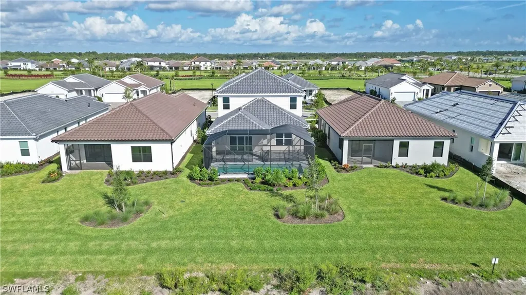 4652 Centaurus Circle Naples FL 34120