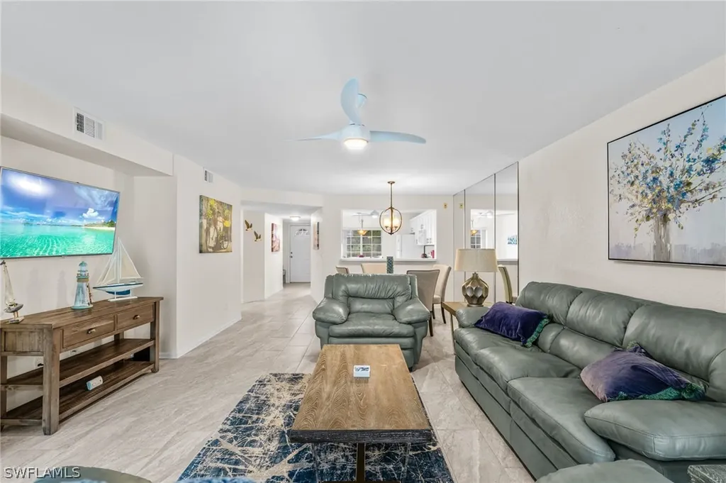 228 Belina Drive Naples FL 34104