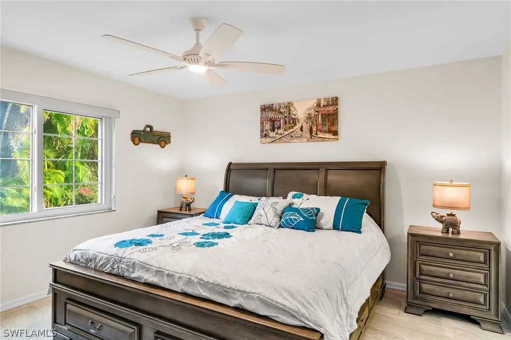 228 Belina Drive Naples FL 34104