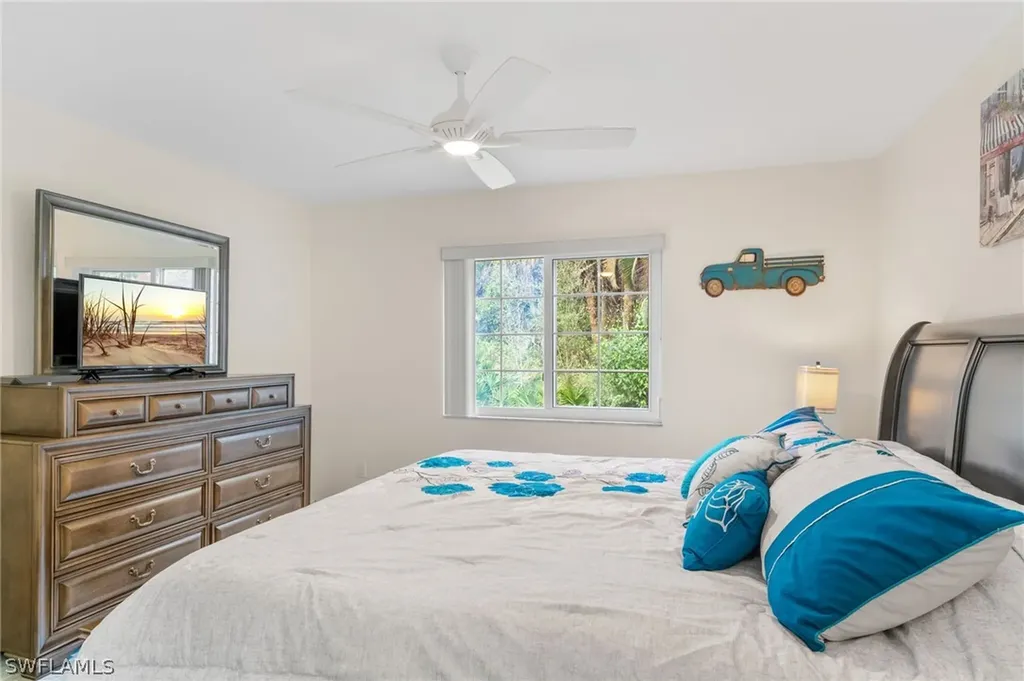 228 Belina Drive Naples FL 34104