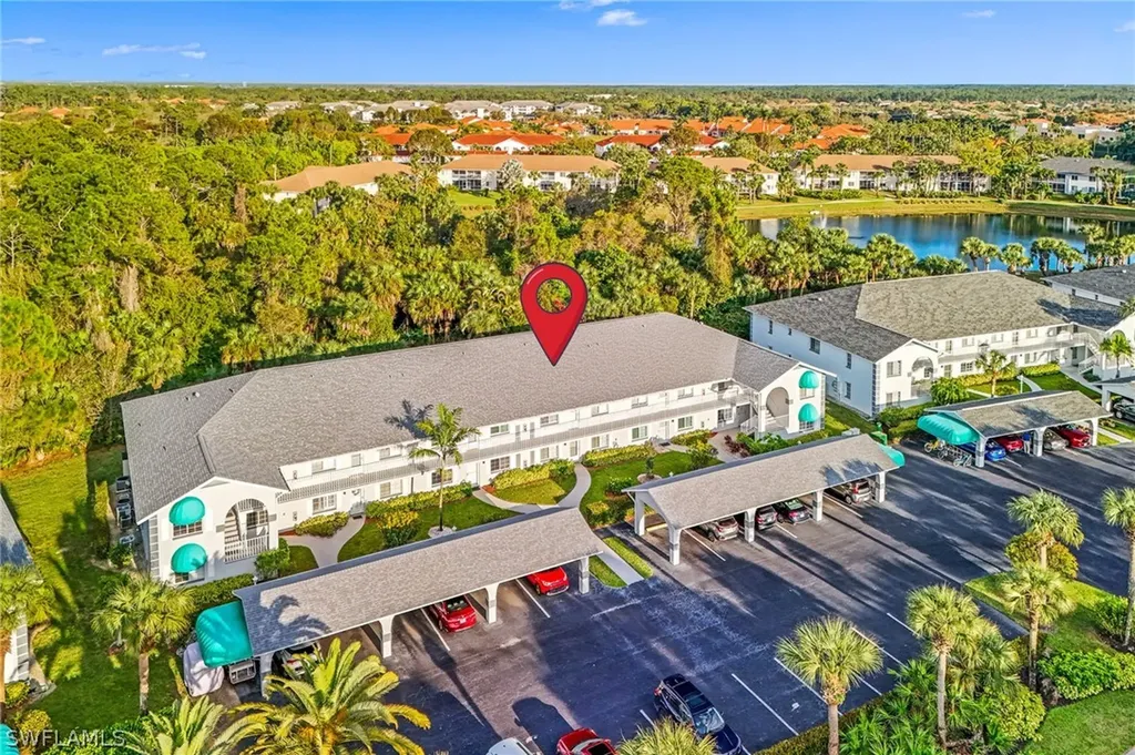228 Belina Drive Naples FL 34104