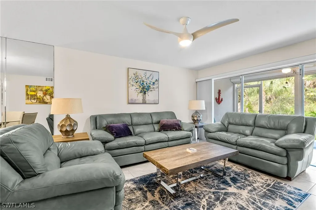 228 Belina Drive Naples FL 34104