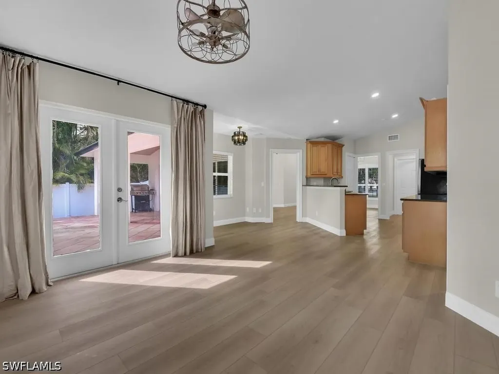 6070 Lancewood Way Naples FL 34116