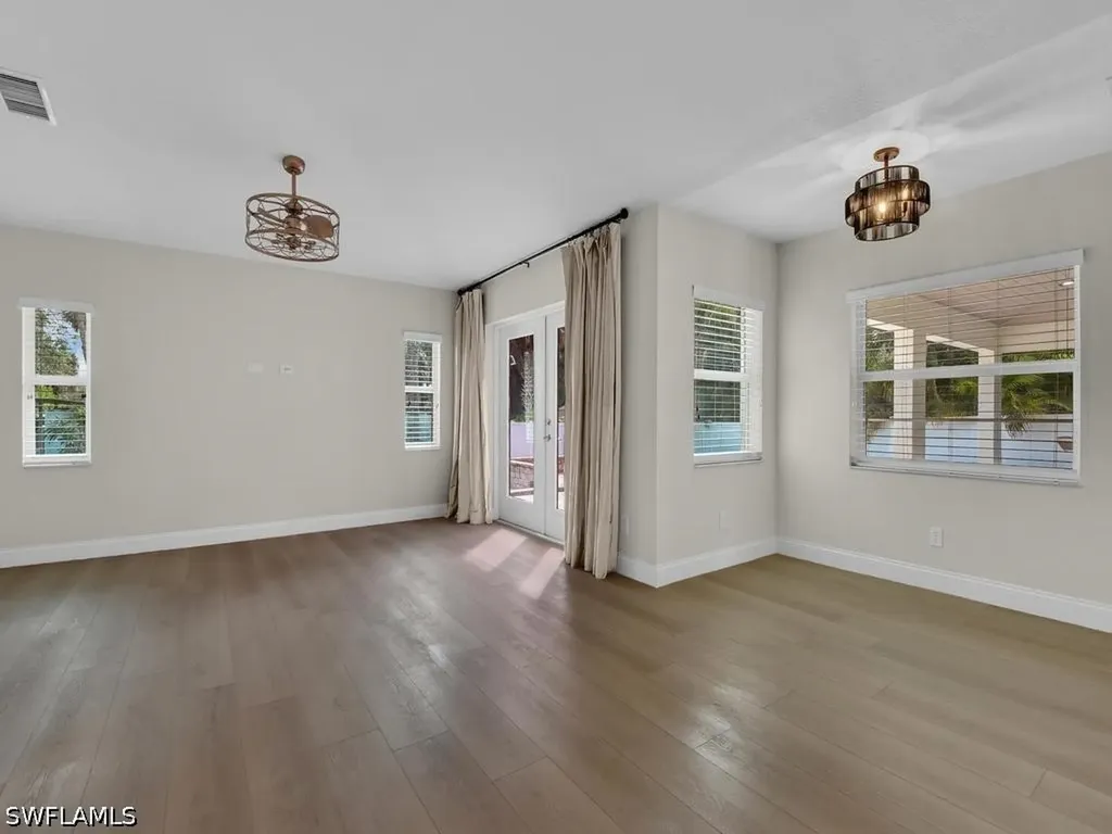 6070 Lancewood Way Naples FL 34116