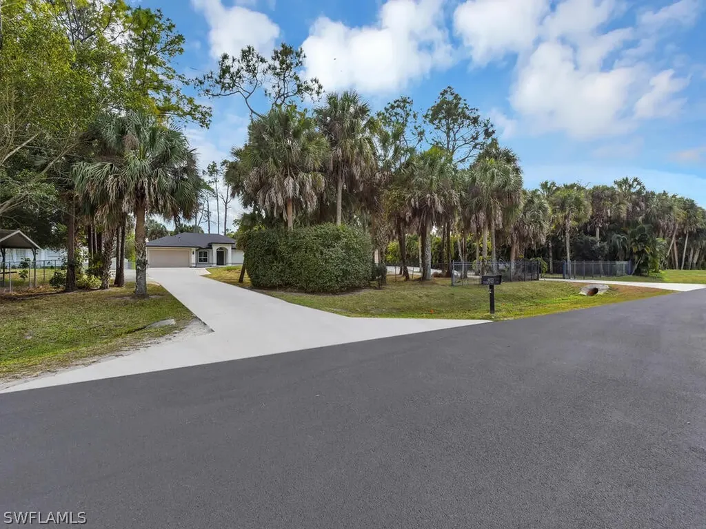 6070 Lancewood Way Naples FL 34116