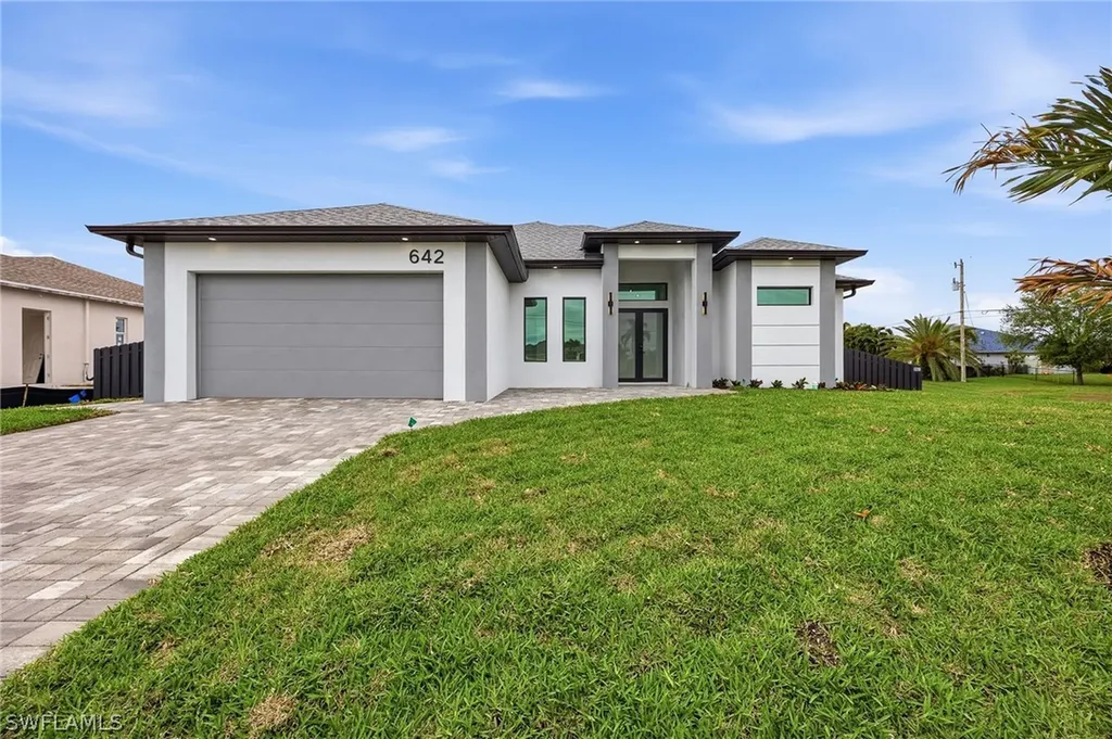 642 NW 28th Terrace Cape Coral FL 33993
