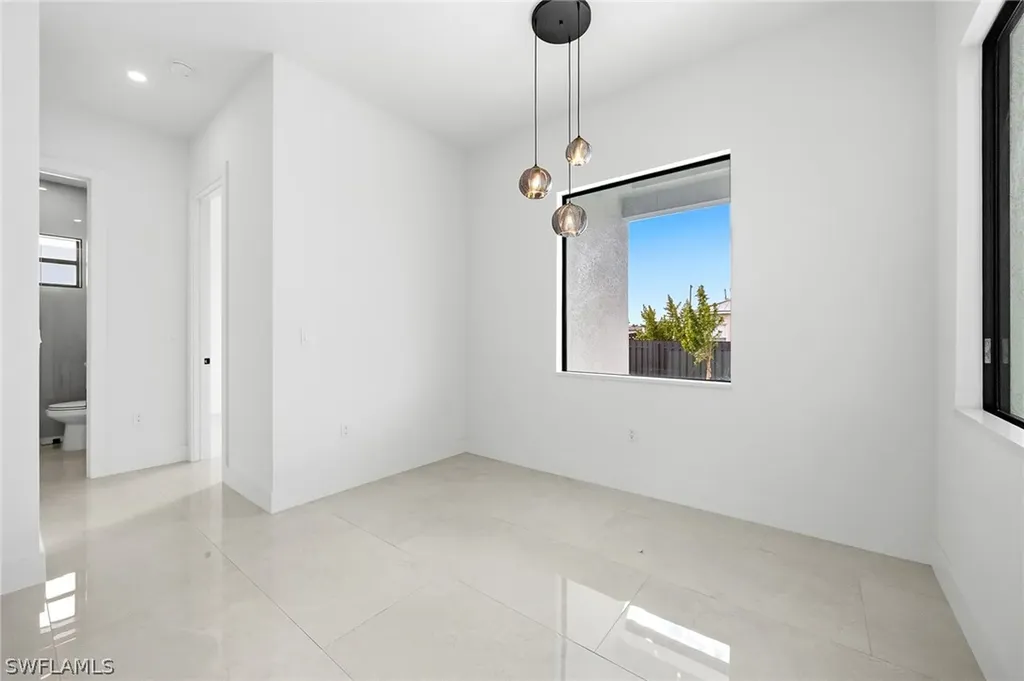 642 NW 28th Terrace Cape Coral FL 33993