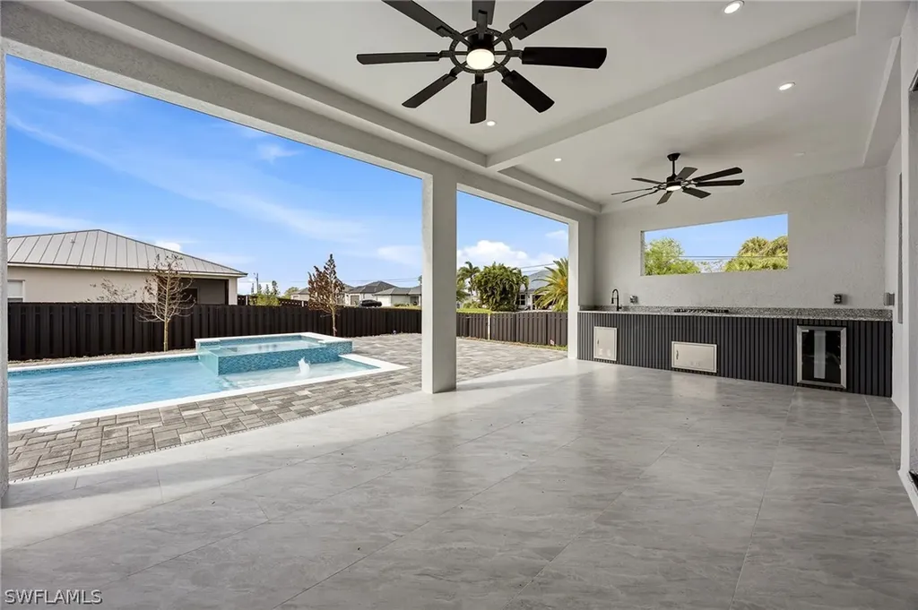 642 NW 28th Terrace Cape Coral FL 33993