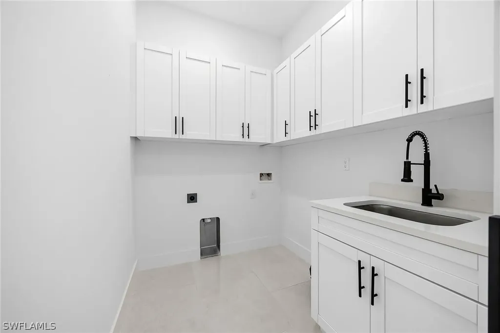 642 NW 28th Terrace Cape Coral FL 33993