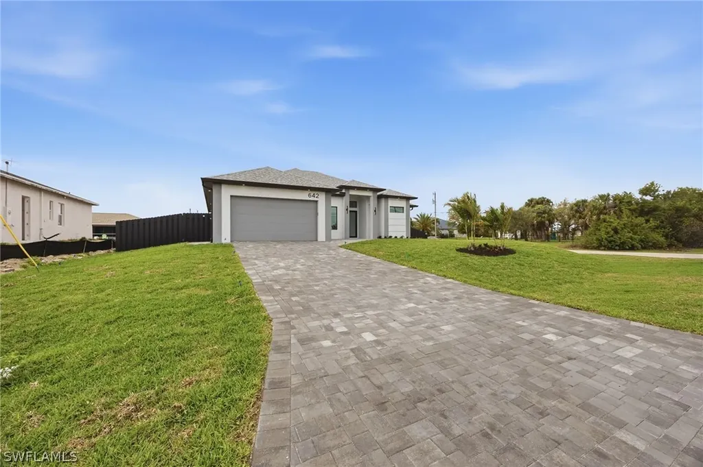 642 NW 28th Terrace Cape Coral FL 33993