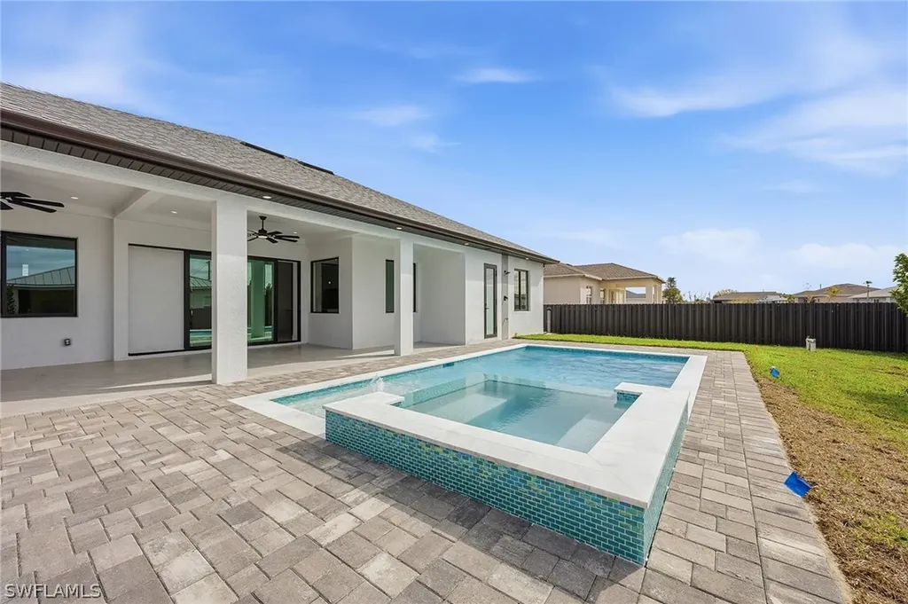 642 NW 28th Terrace Cape Coral FL 33993