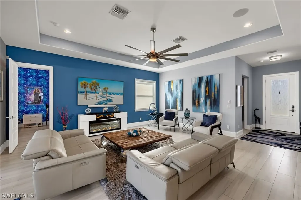 17 Willoughby Drive Naples FL 34110