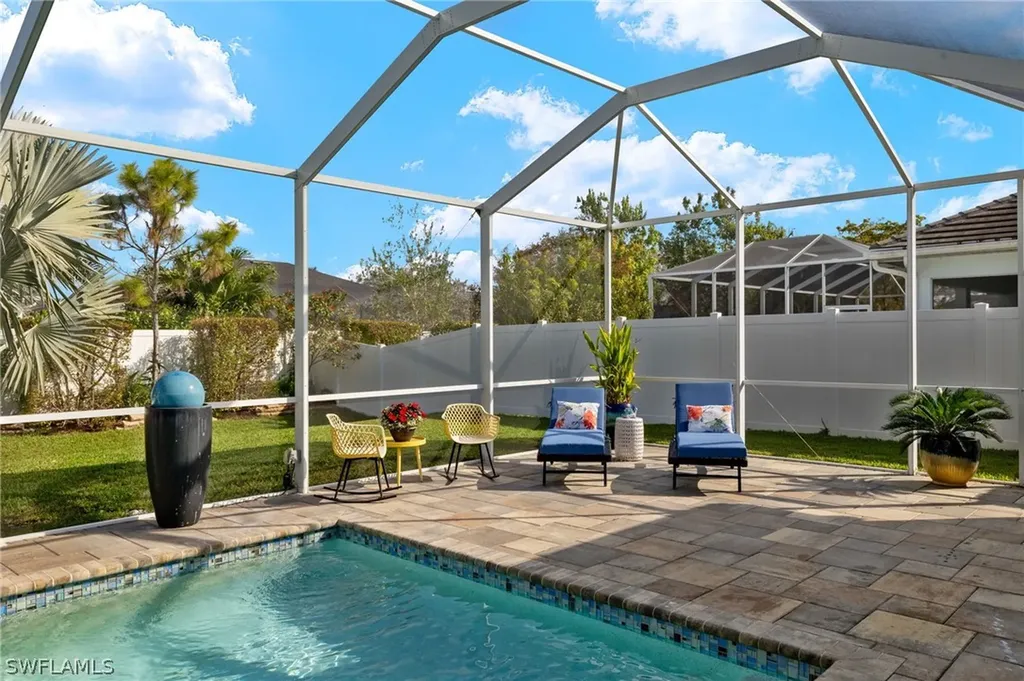 17 Willoughby Drive Naples FL 34110