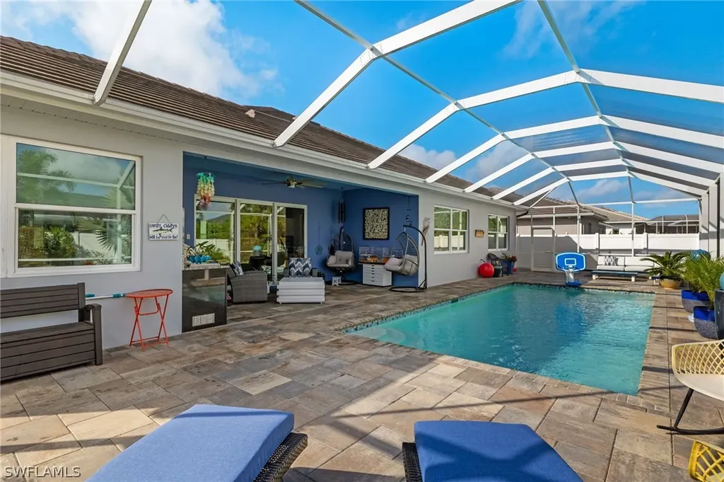 17 Willoughby Drive Naples FL 34110