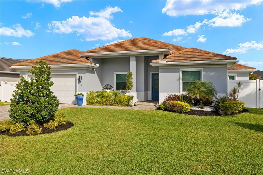 17 Willoughby Drive Naples FL 34110