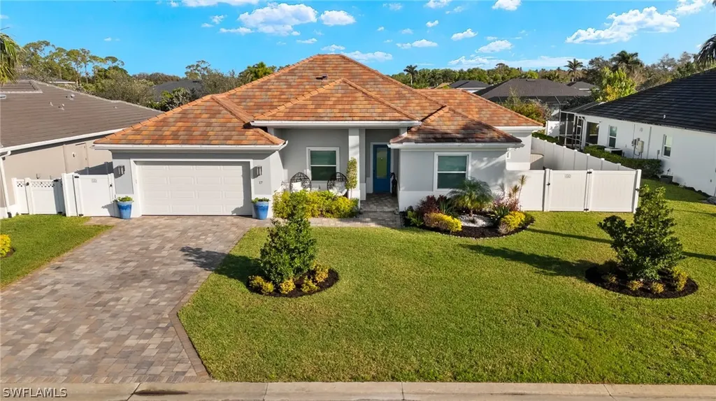 17 Willoughby Drive Naples FL 34110