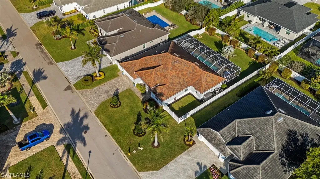 17 Willoughby Drive Naples FL 34110