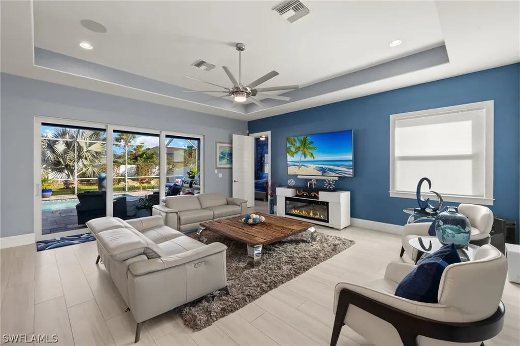 17 Willoughby Drive Naples FL 34110