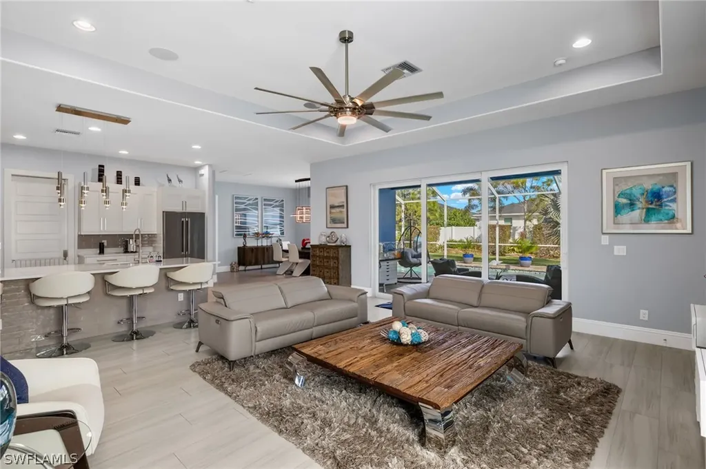 17 Willoughby Drive Naples FL 34110