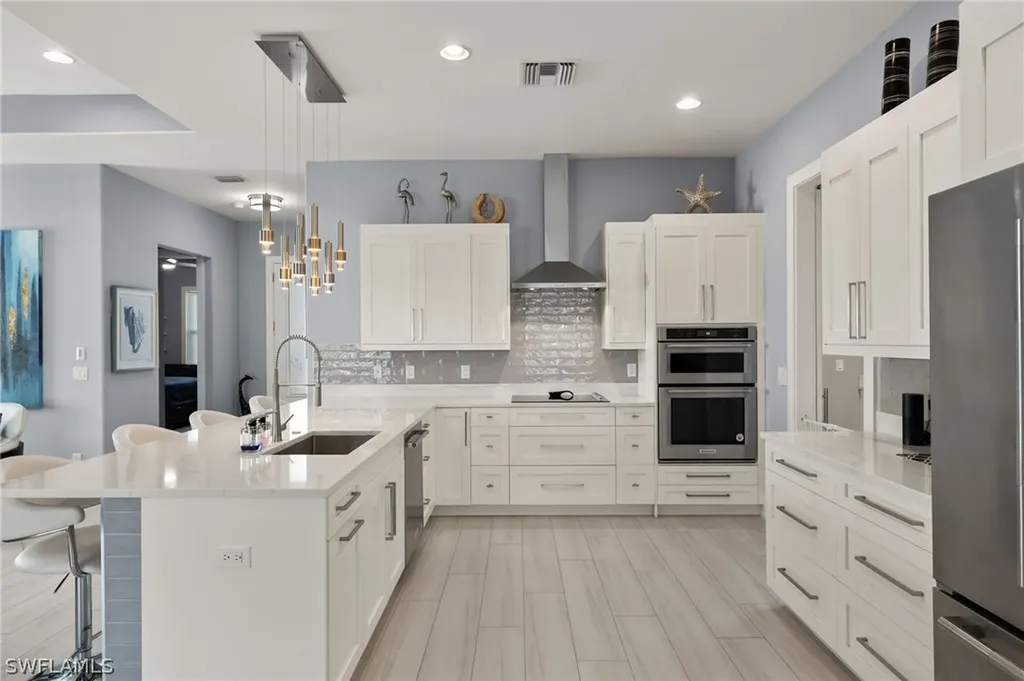 17 Willoughby Drive Naples FL 34110