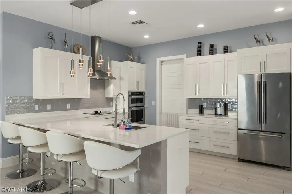 17 Willoughby Drive Naples FL 34110