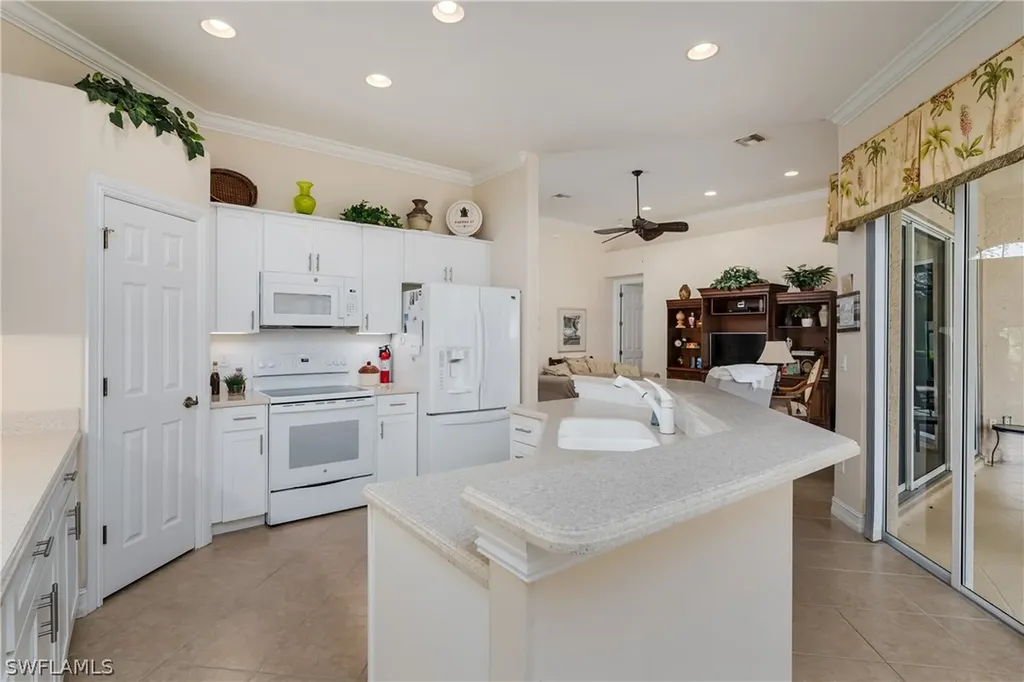 6845 Bent Grass Drive Naples FL 34113
