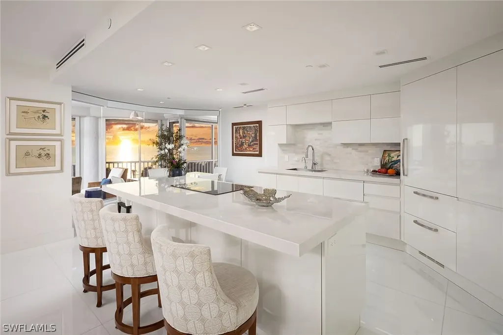 8111 Bay Colony Drive Naples FL 34108