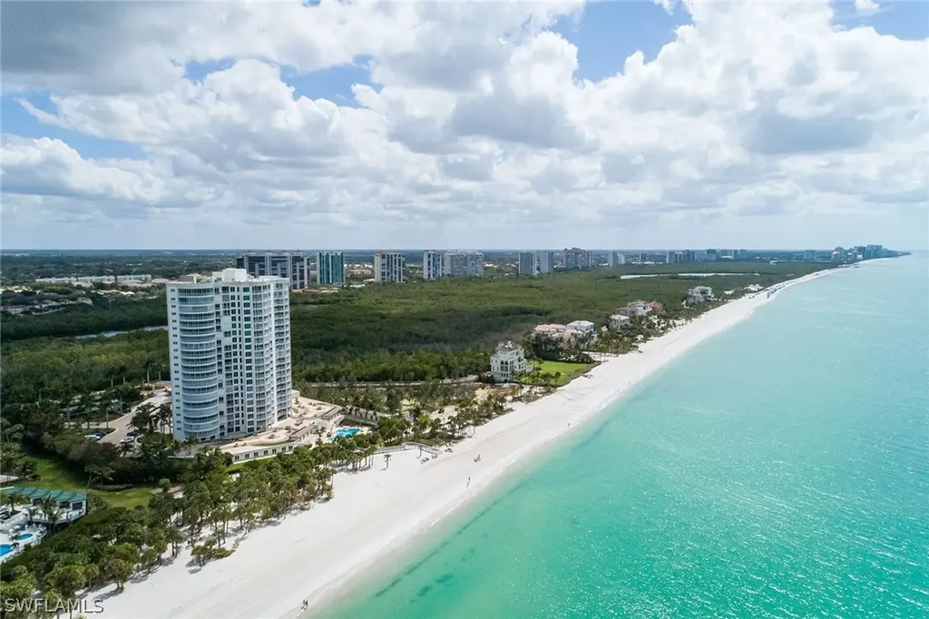 8111 Bay Colony Drive Naples FL 34108
